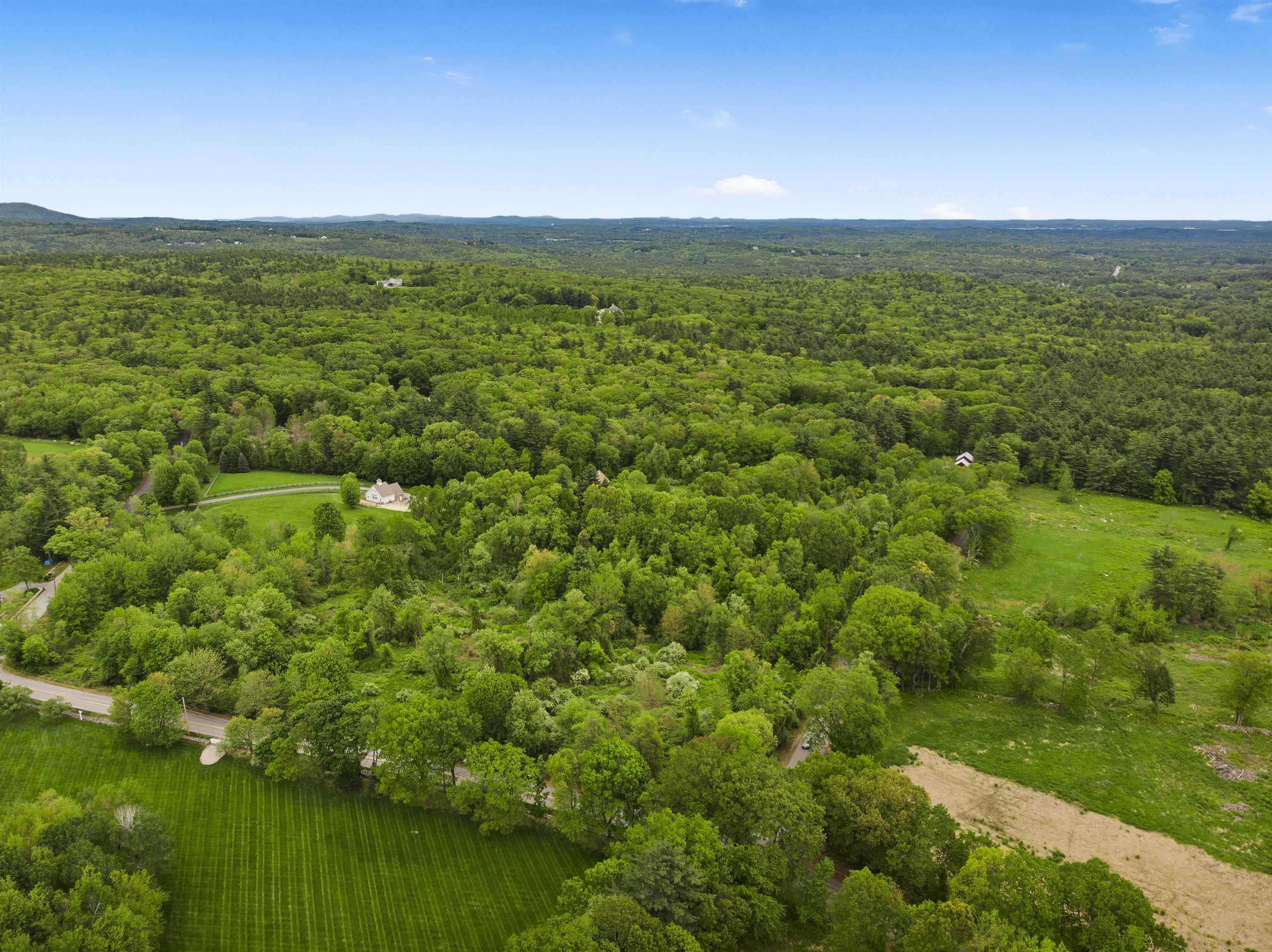 103 Mack Hill Road Amherst, NH 03031 - Photo 10 of 29