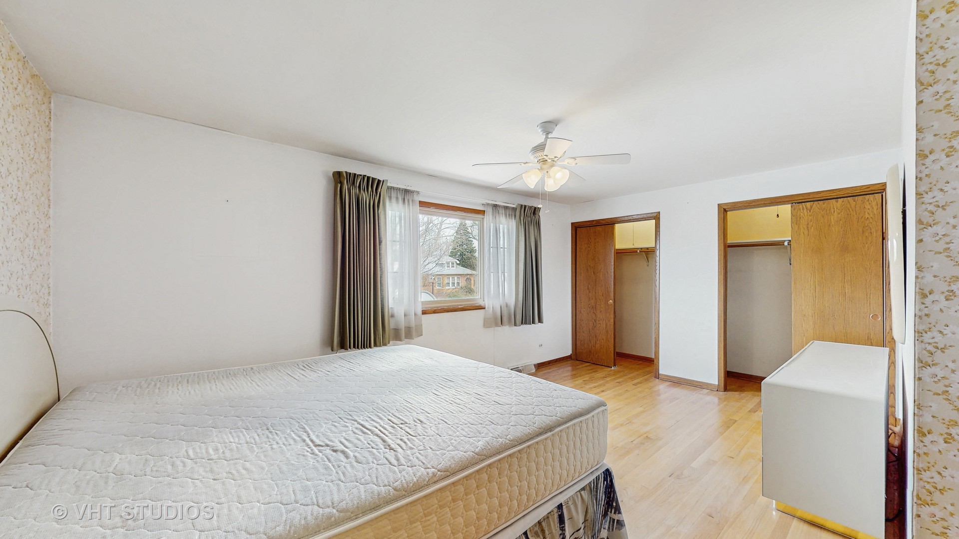 1127 Garden Street Park Ridge, IL 60068 - Photo 13 of 26 Gallery Image 13