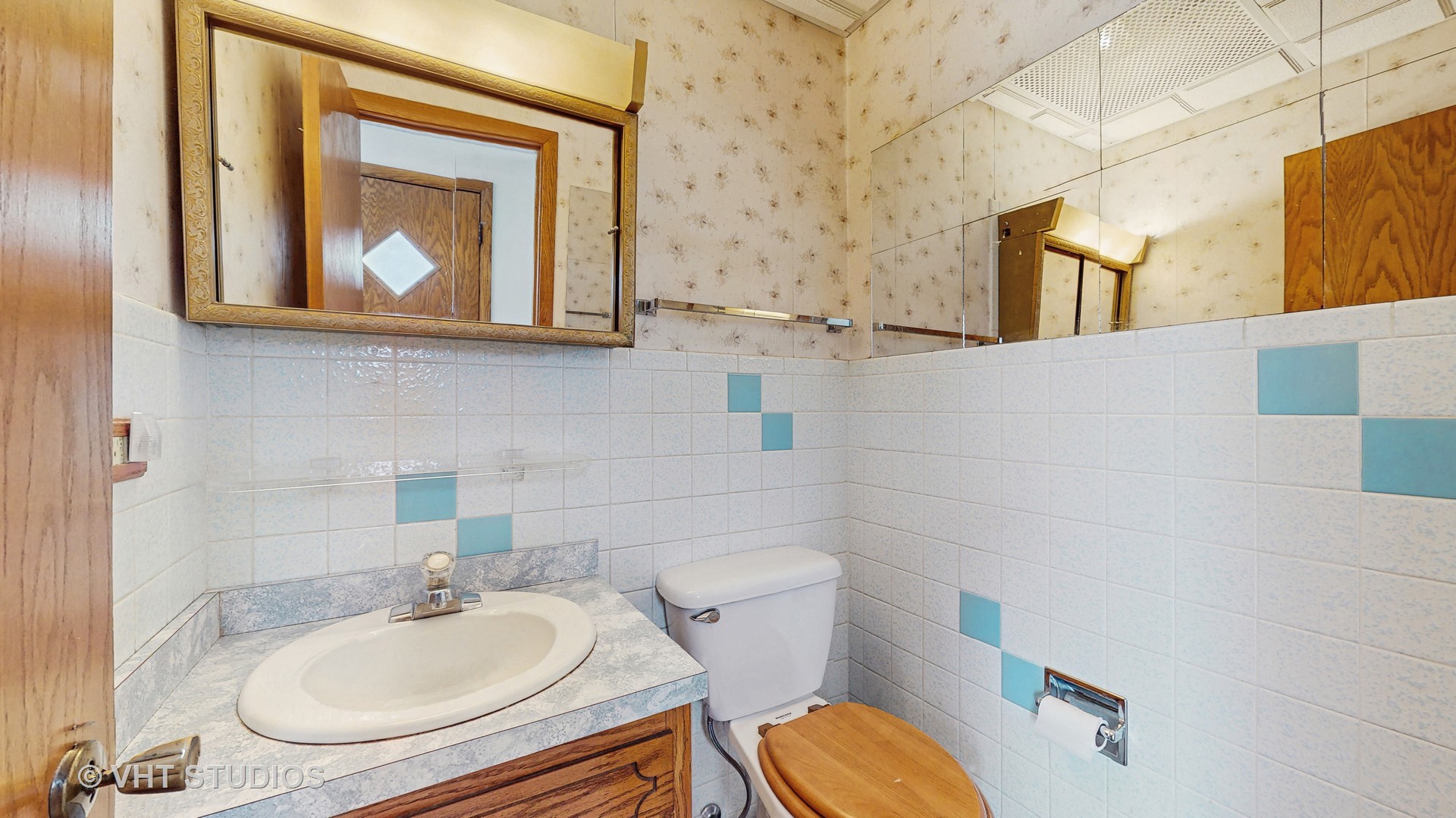 1127 Garden Street Park Ridge, IL 60068 - Photo 16 of 26 Gallery Image 16