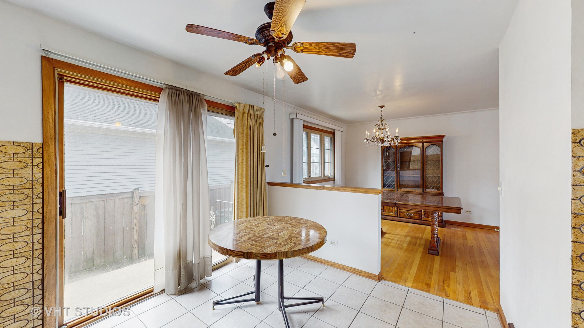 1127 Garden Street Park Ridge, IL 60068 - Photo 8 of 26 Gallery Image 8