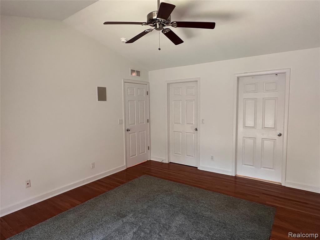 1772 Flagstone Circle Rochester, MI 48307 - Photo 18 of 36