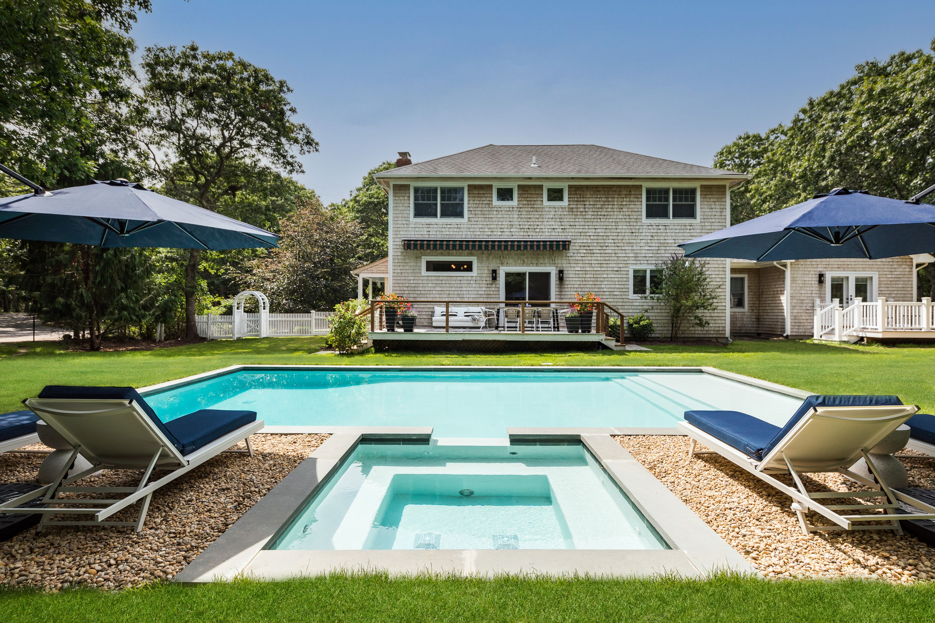 13 Central Avenue East Hampton, NY 11937 - Photo 1 of 24