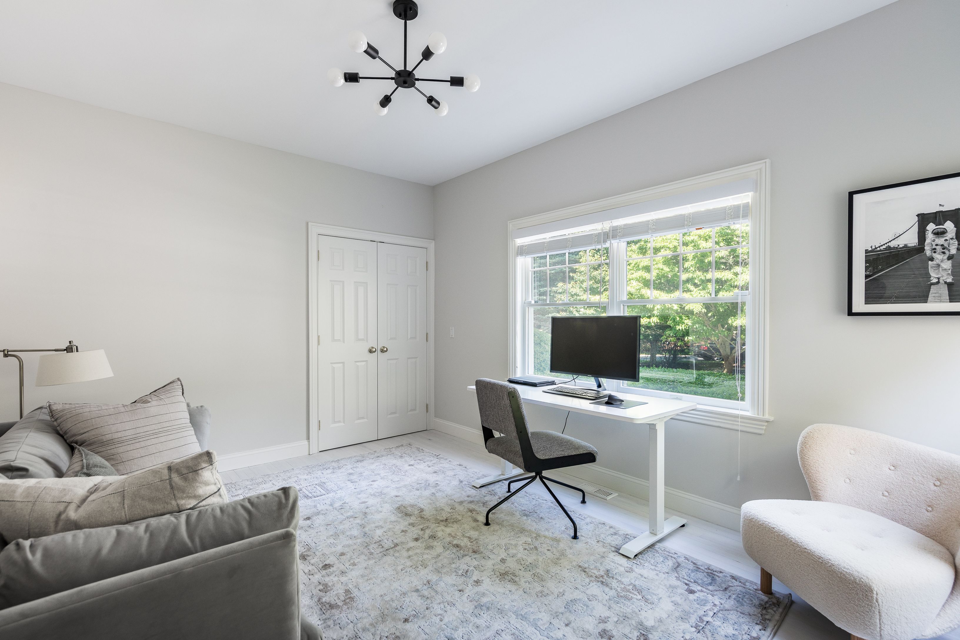 13 Central Avenue East Hampton, NY 11937 - Photo 11 of 24