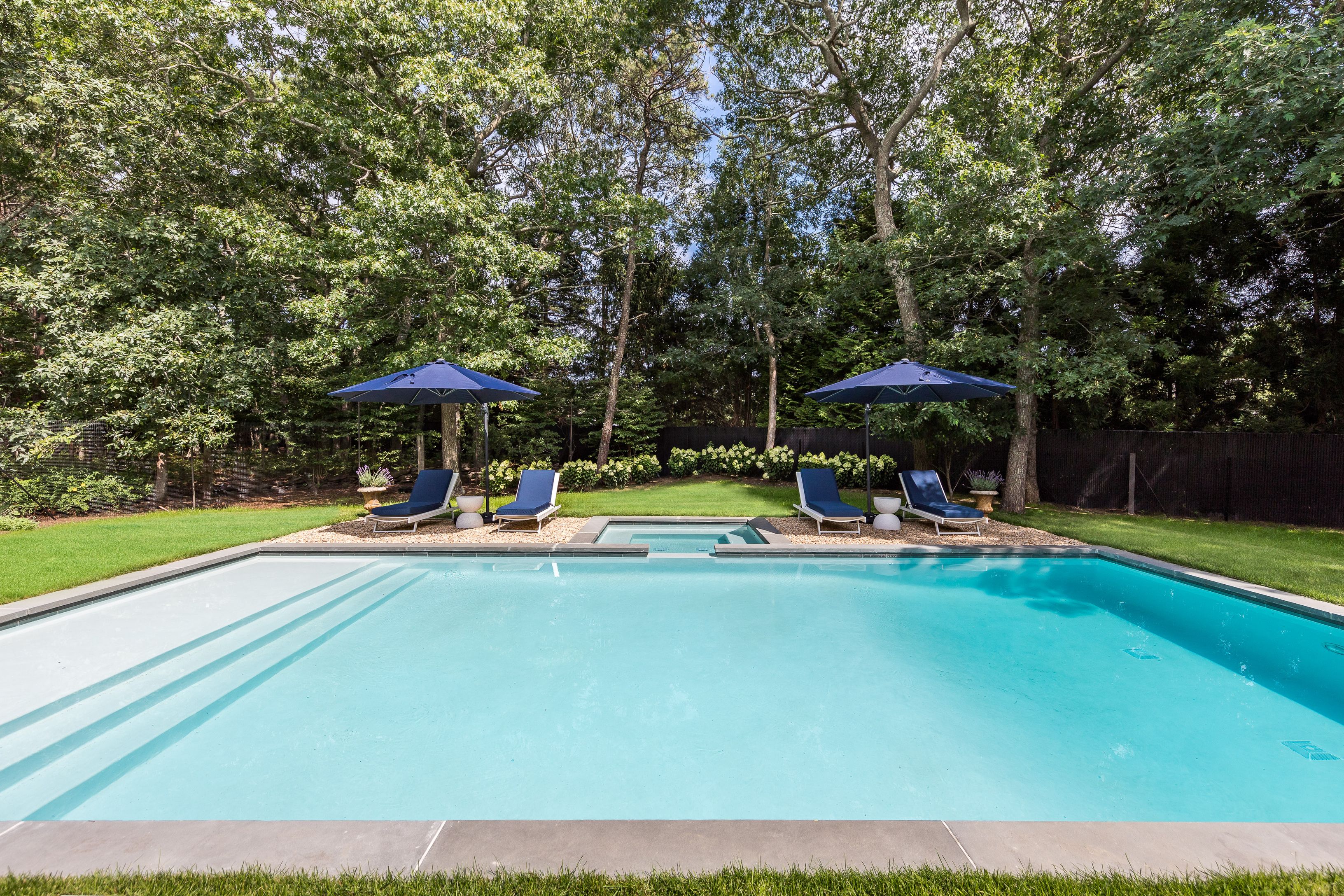 13 Central Avenue East Hampton, NY 11937 - Photo 21 of 24