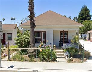311 Ocean Street Santa Cruz, CA 95060 - Photo 1 of 1 a front view of a house with porch