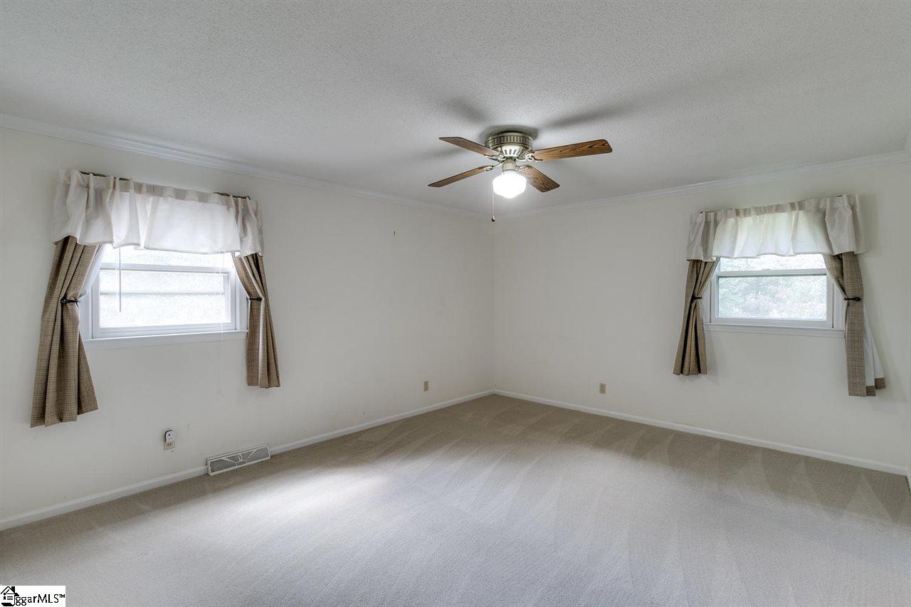 14020 South Radio Station Road Seneca, SC 29678 - Photo 13 of 34 Gallery Image 13