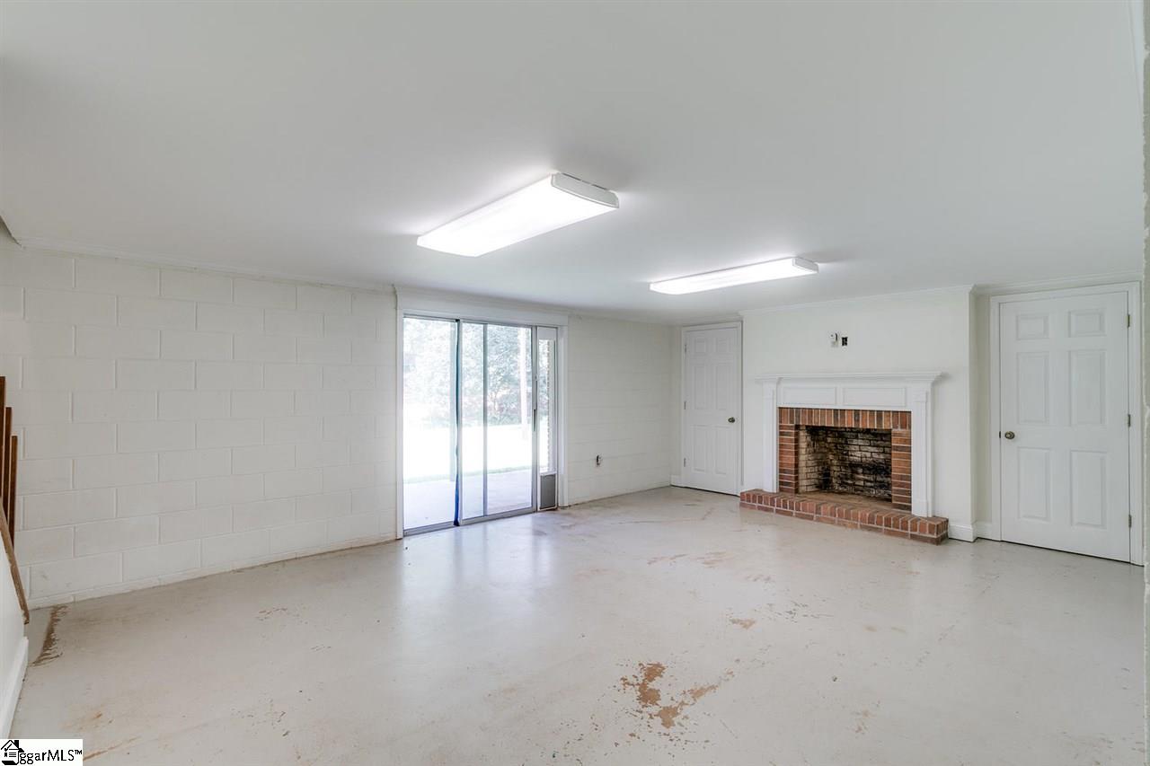 14020 South Radio Station Road Seneca, SC 29678 - Photo 20 of 34 Gallery Image 20