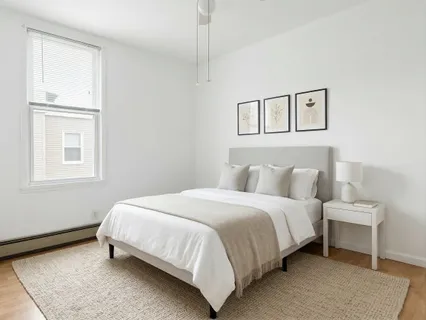 $2,000 | 23 Poplar Street, Unit 2, Jersey City, NJ 07307