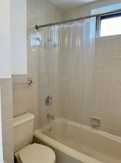 $2,000 | 23 Poplar Street, Unit 2, Jersey City, NJ 07307