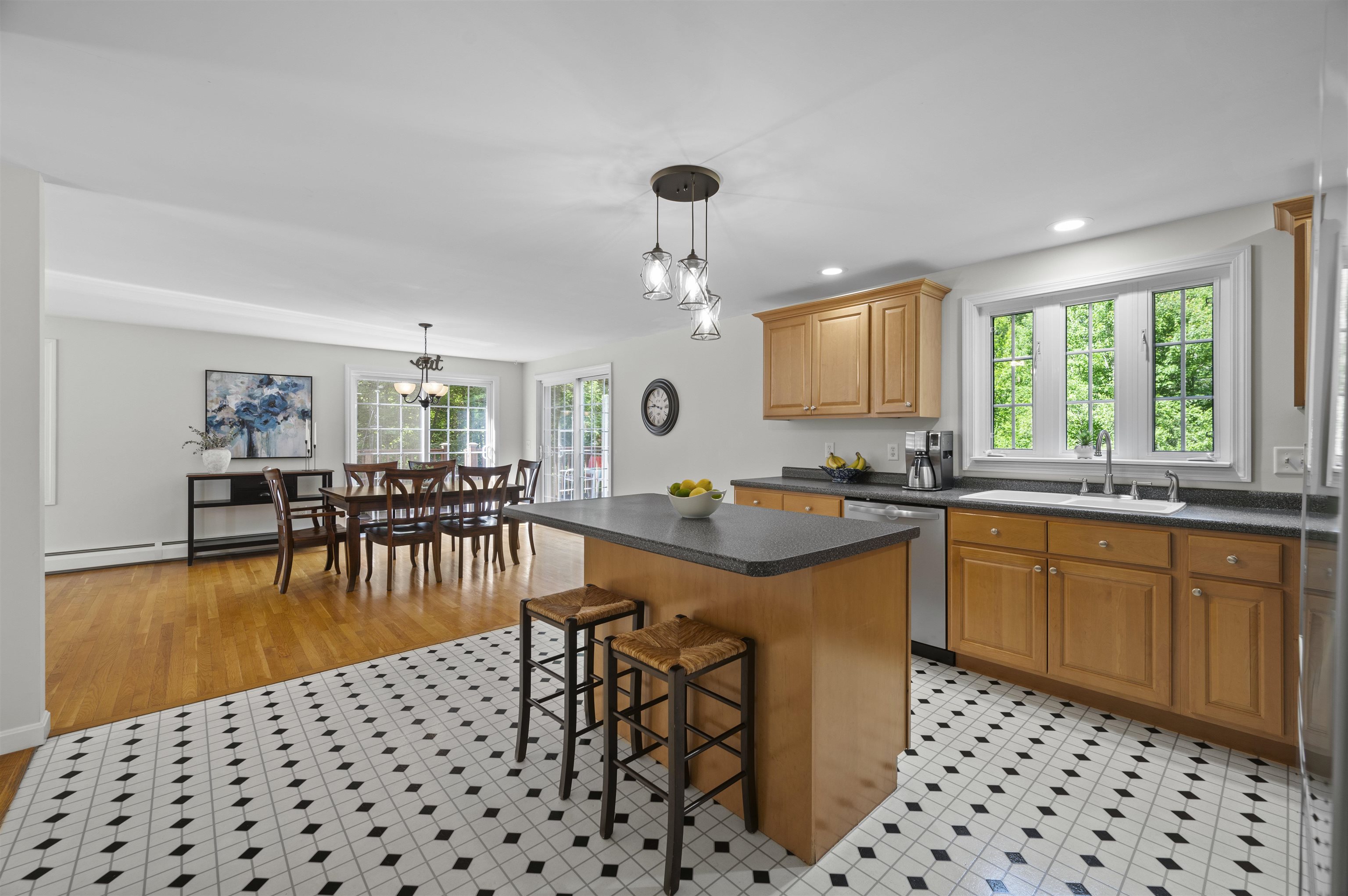 54 Beech Hill Road Exeter, NH 03833 - Photo 9 of 46