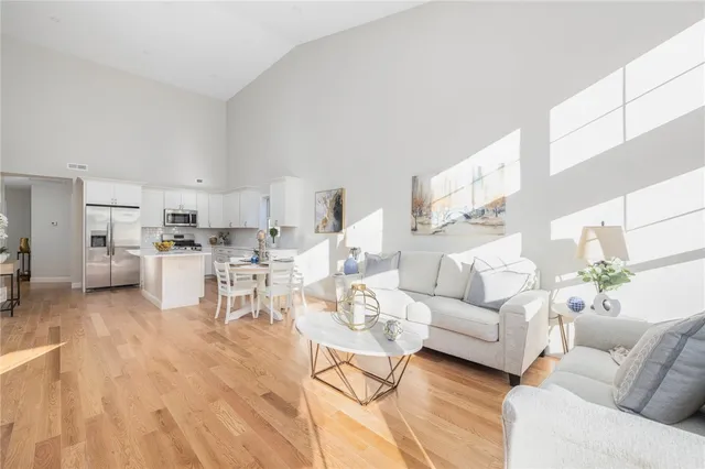 $510,000 | 46 Overlook Lane, Glocester, RI 02814