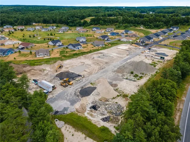 $510,000 | 46 Overlook Lane, Glocester, RI 02814