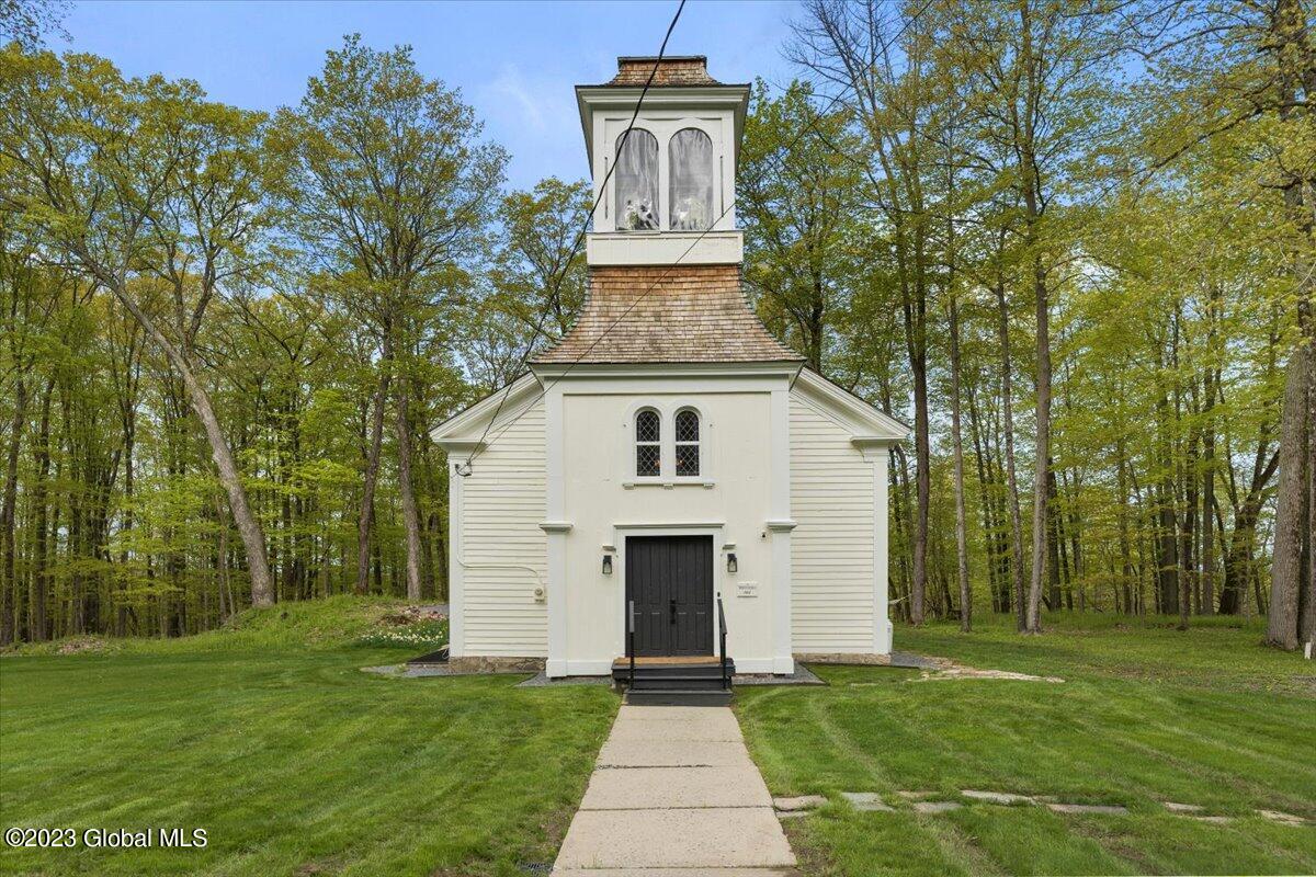 2283 Ridge Road Queensbury, NY 12804 - Photo 1 of 33 01-AG100009