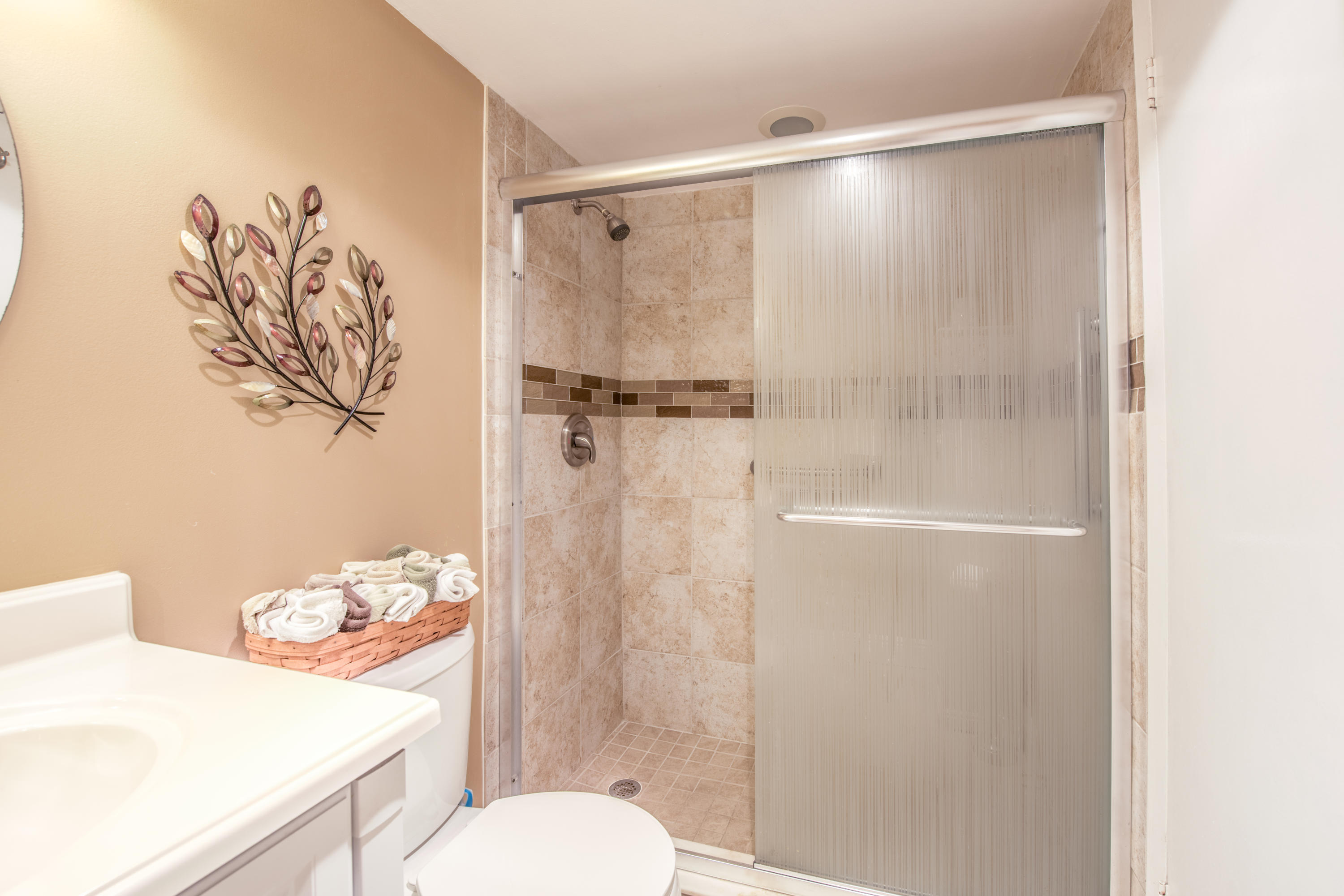 230 Suffolk F Boca Raton, FL 33434 - Photo 20 of 32 Master Bath 2