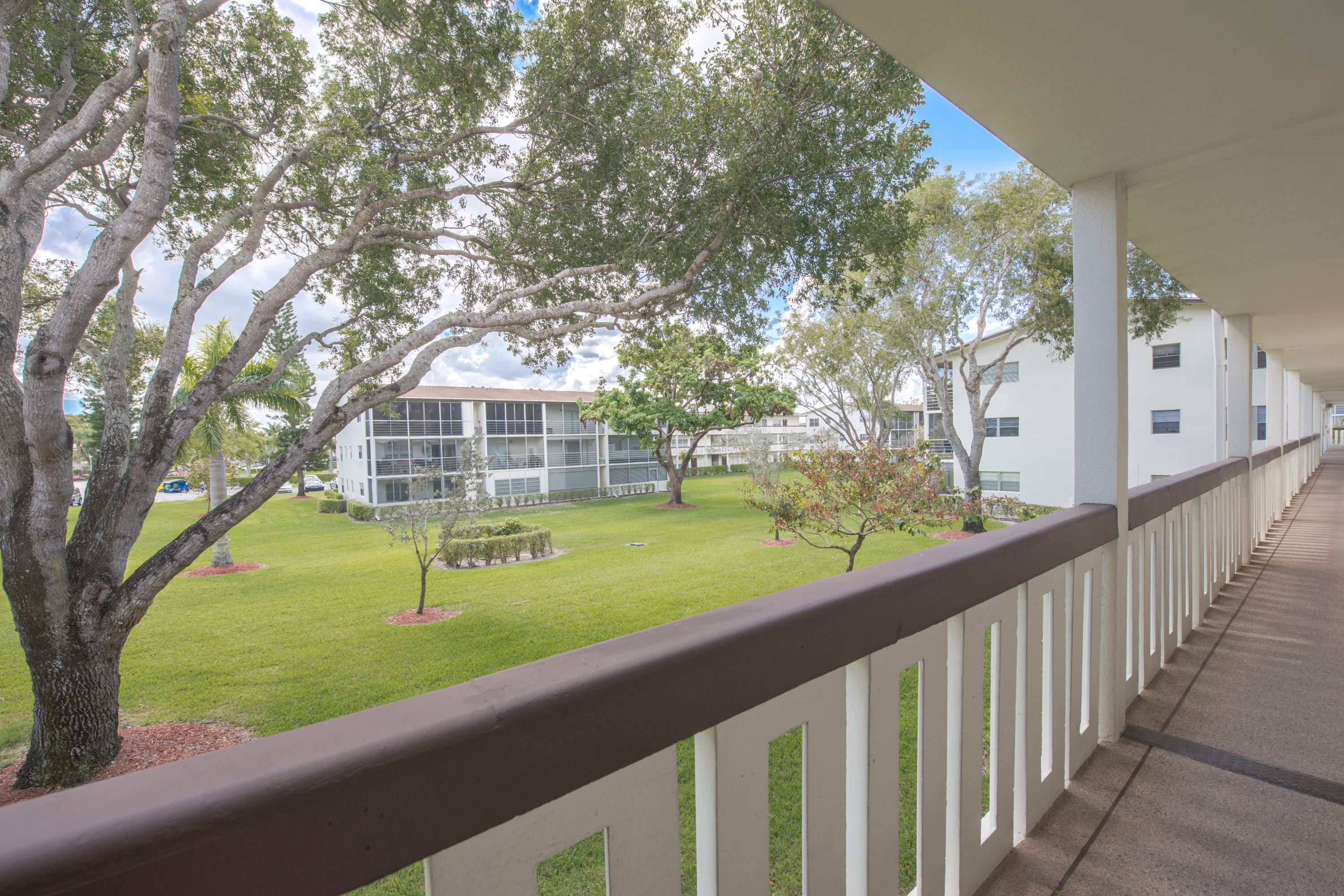 230 Suffolk F Boca Raton, FL 33434 - Photo 2 of 32 Front Balcony