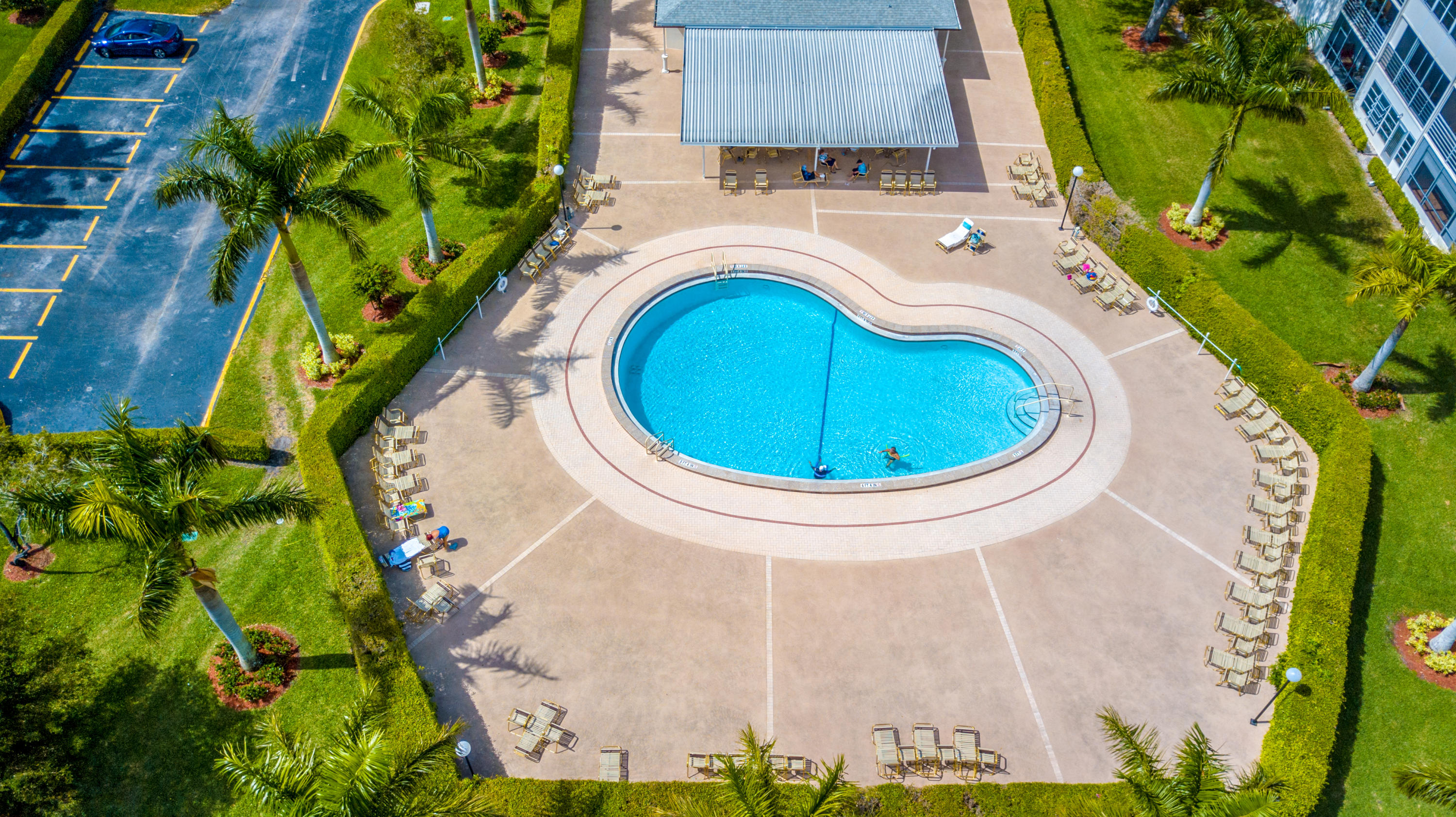 230 Suffolk F Boca Raton, FL 33434 - Photo 25 of 32 Suffolk Pool