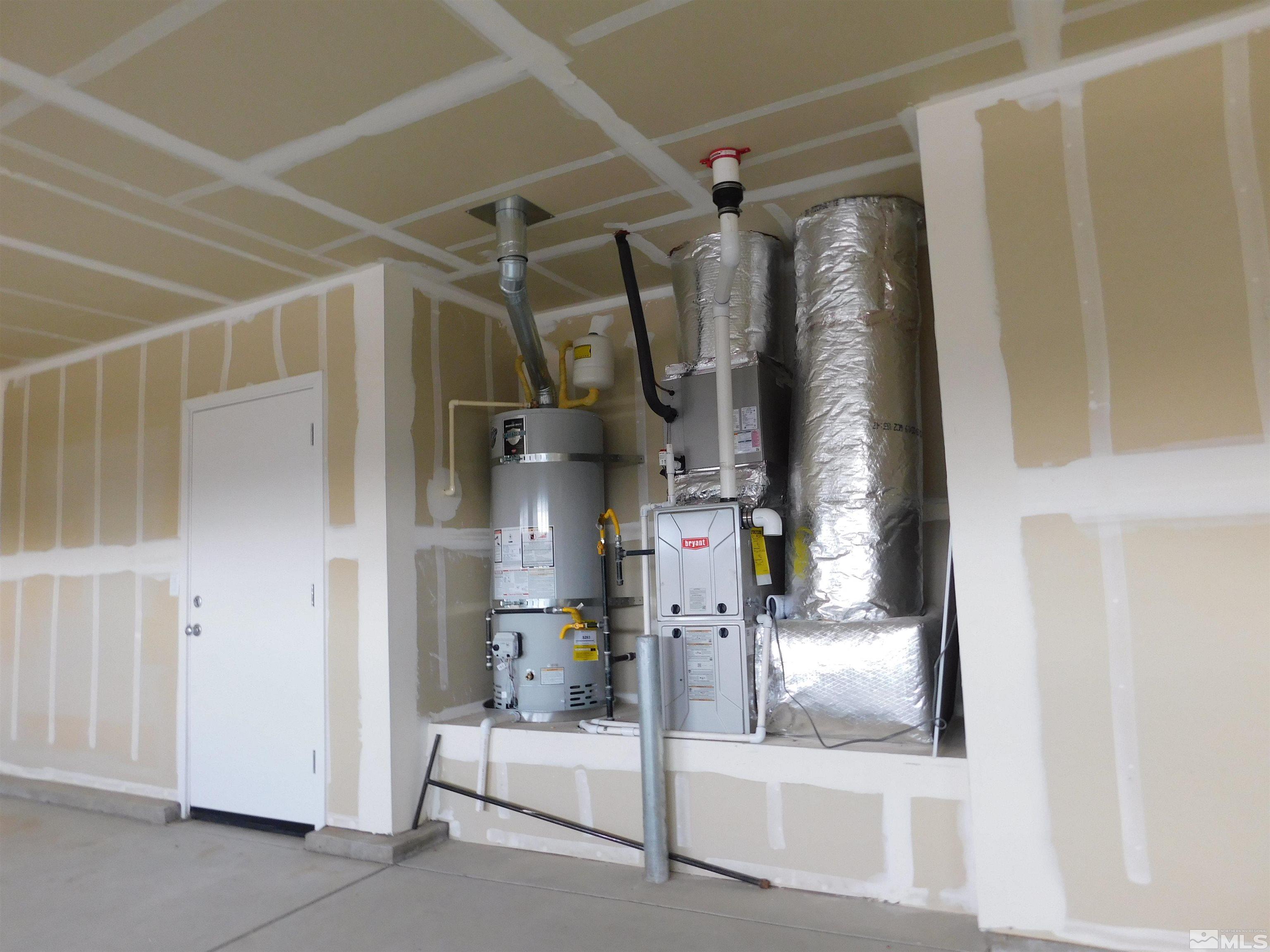 239 Misty Way Dayton, NV 89403 - Photo 15 of 29 a view of entry way
