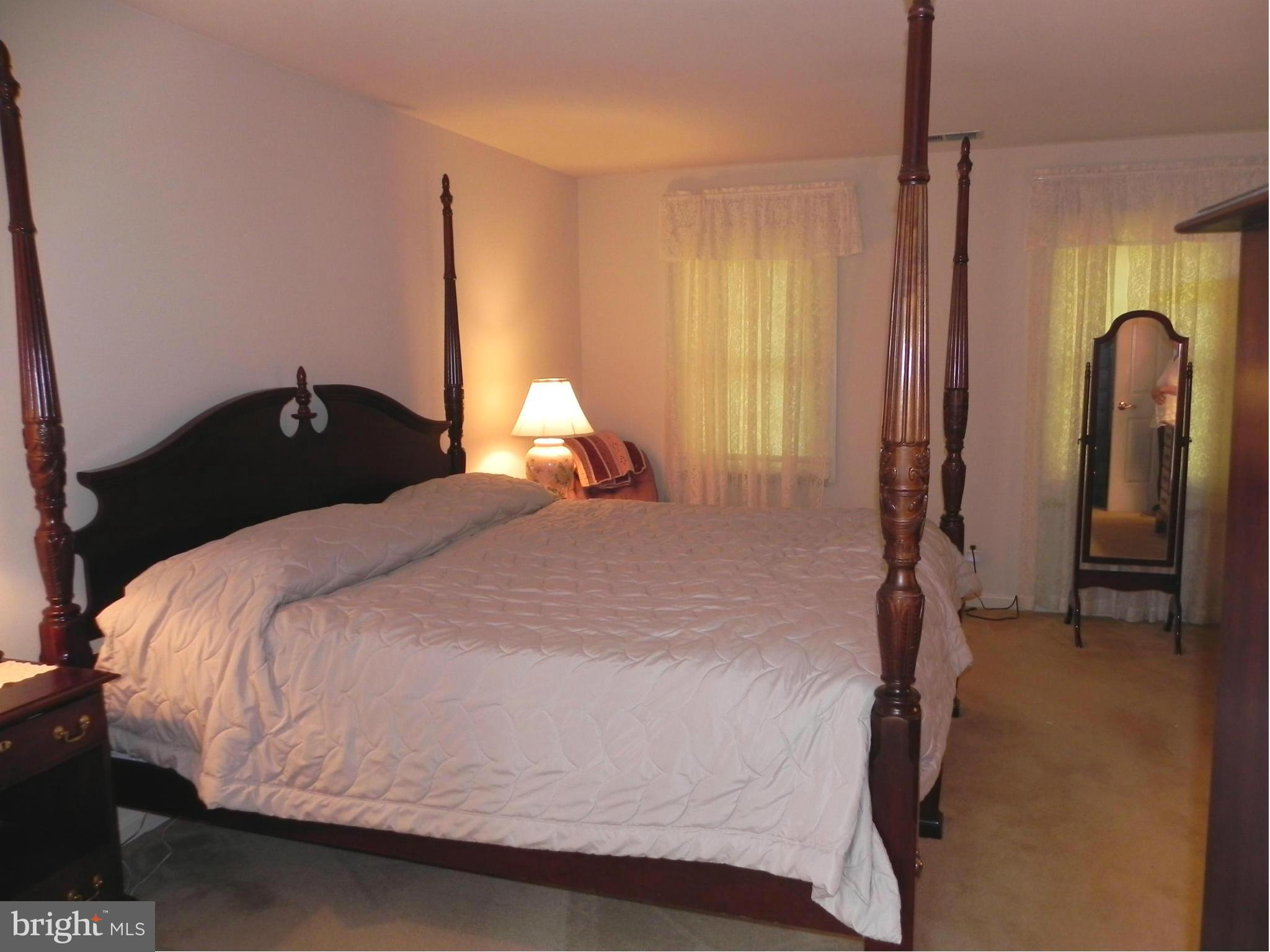 9565 Persimmon Tree Road Rockville, MD 20854 - Photo 14 of 30 Bedroom (Master)