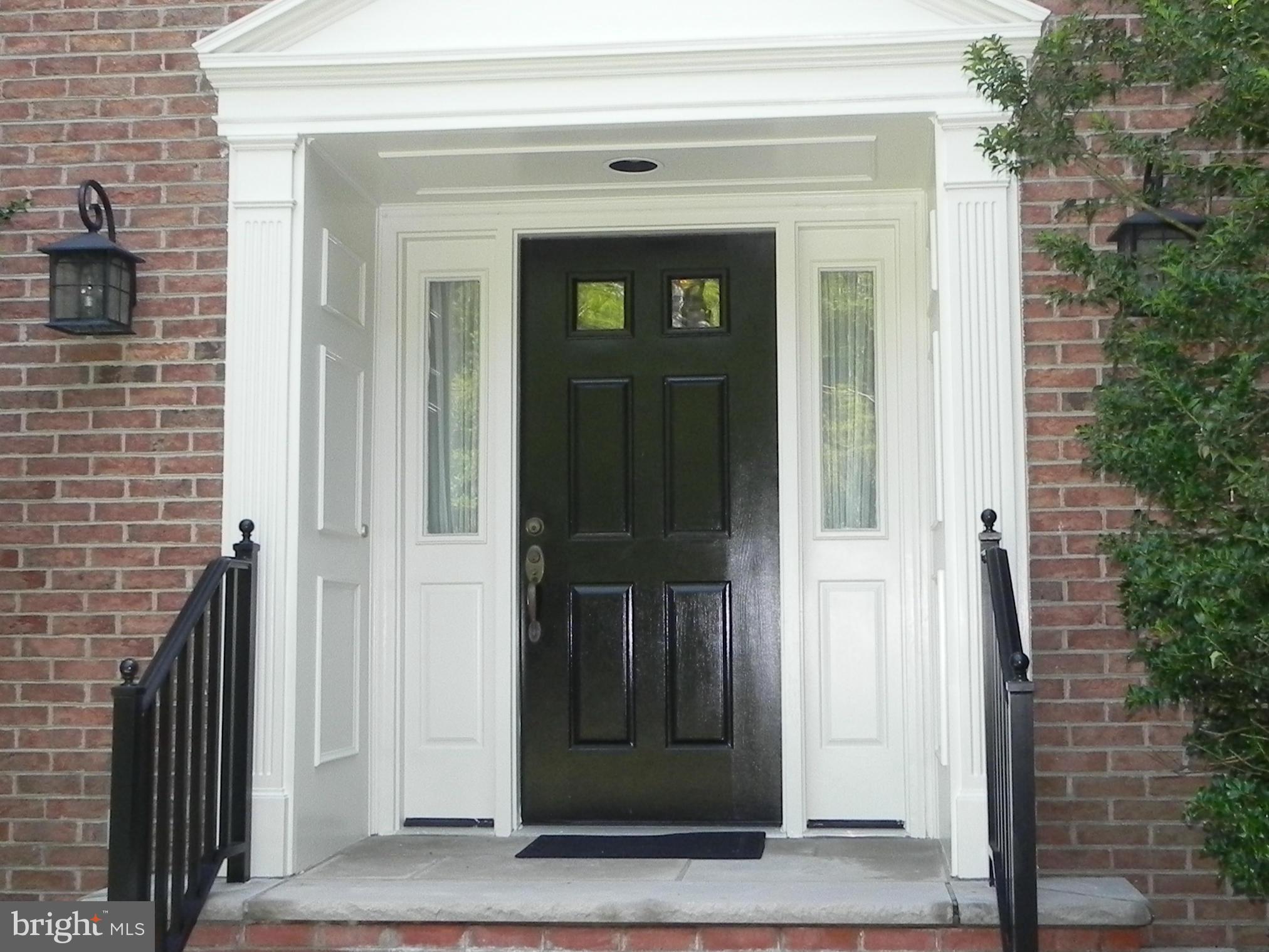 9565 Persimmon Tree Road Rockville, MD 20854 - Photo 3 of 30 Exterior (Front)