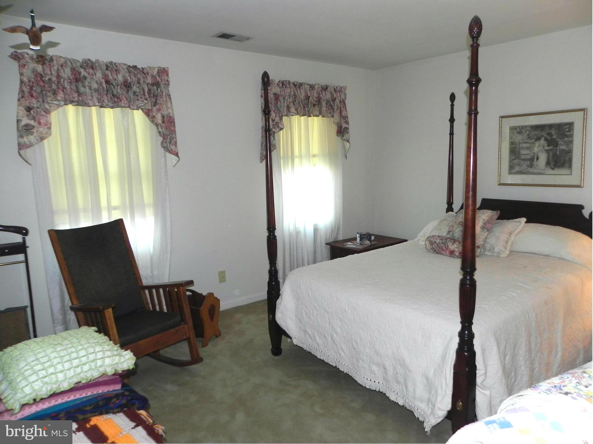 9565 Persimmon Tree Road Rockville, MD 20854 - Photo 23 of 30 Bedroom