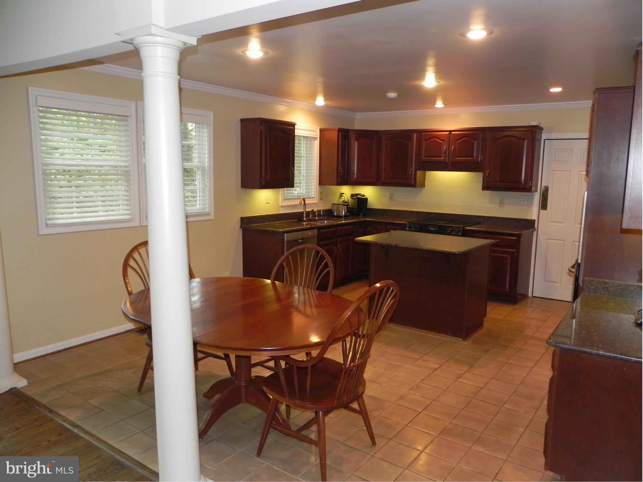9565 Persimmon Tree Road Rockville, MD 20854 - Photo 7 of 30 Kitchen
