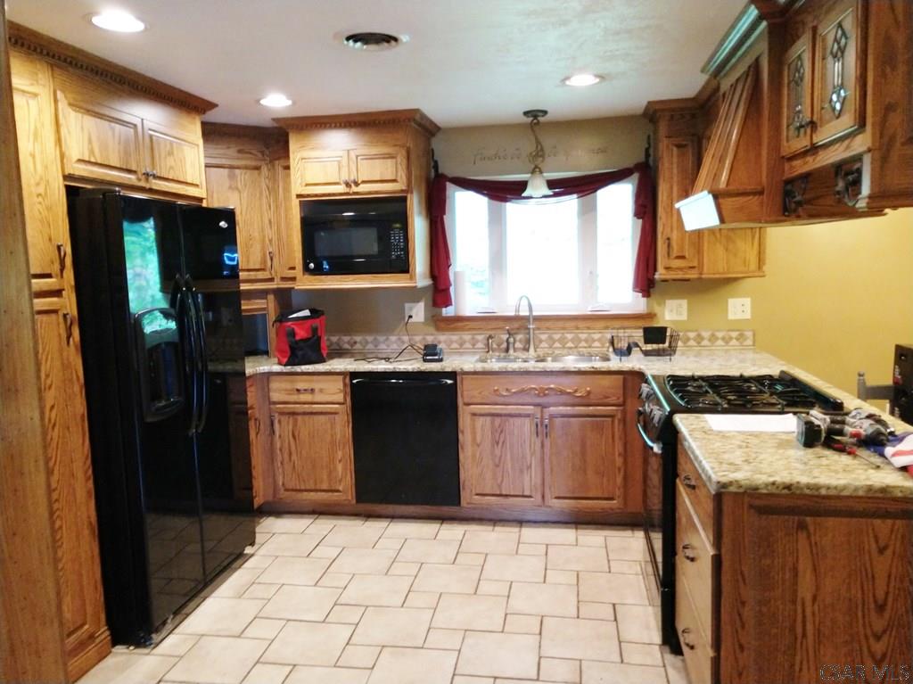 1261 Stoystown Road Friedens, PA 15541 - Photo 9 of 54 Gallery Image 9