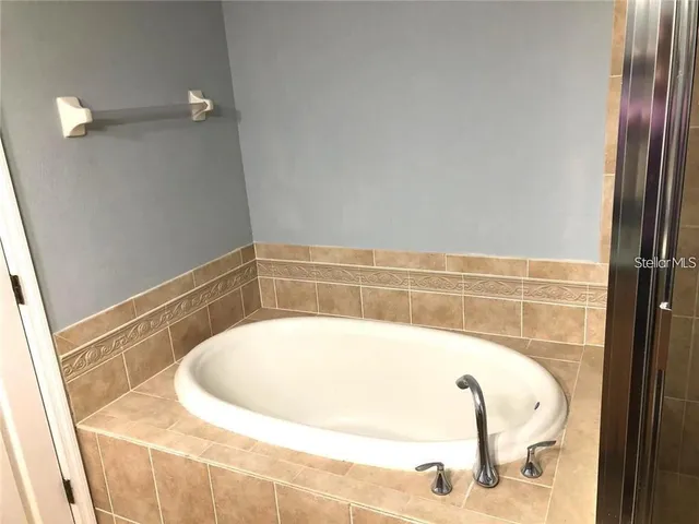 a bathroom with a tub