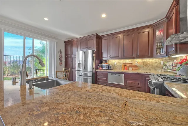 $875,000 | 27641 Atlas Lane, Canyon Country, CA 91351