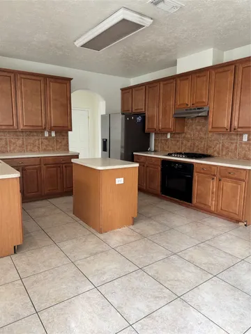 $2,500 | 2710 Sienna Springs Drive, Pearland, TX 77584