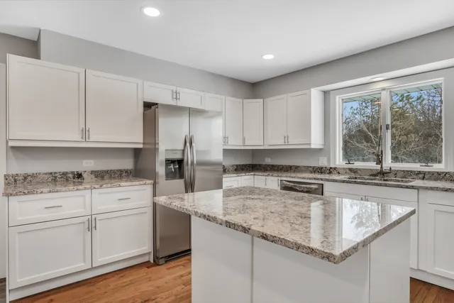 $439,900 | 43411 Lynn Dale Drive, Zion, IL 60099