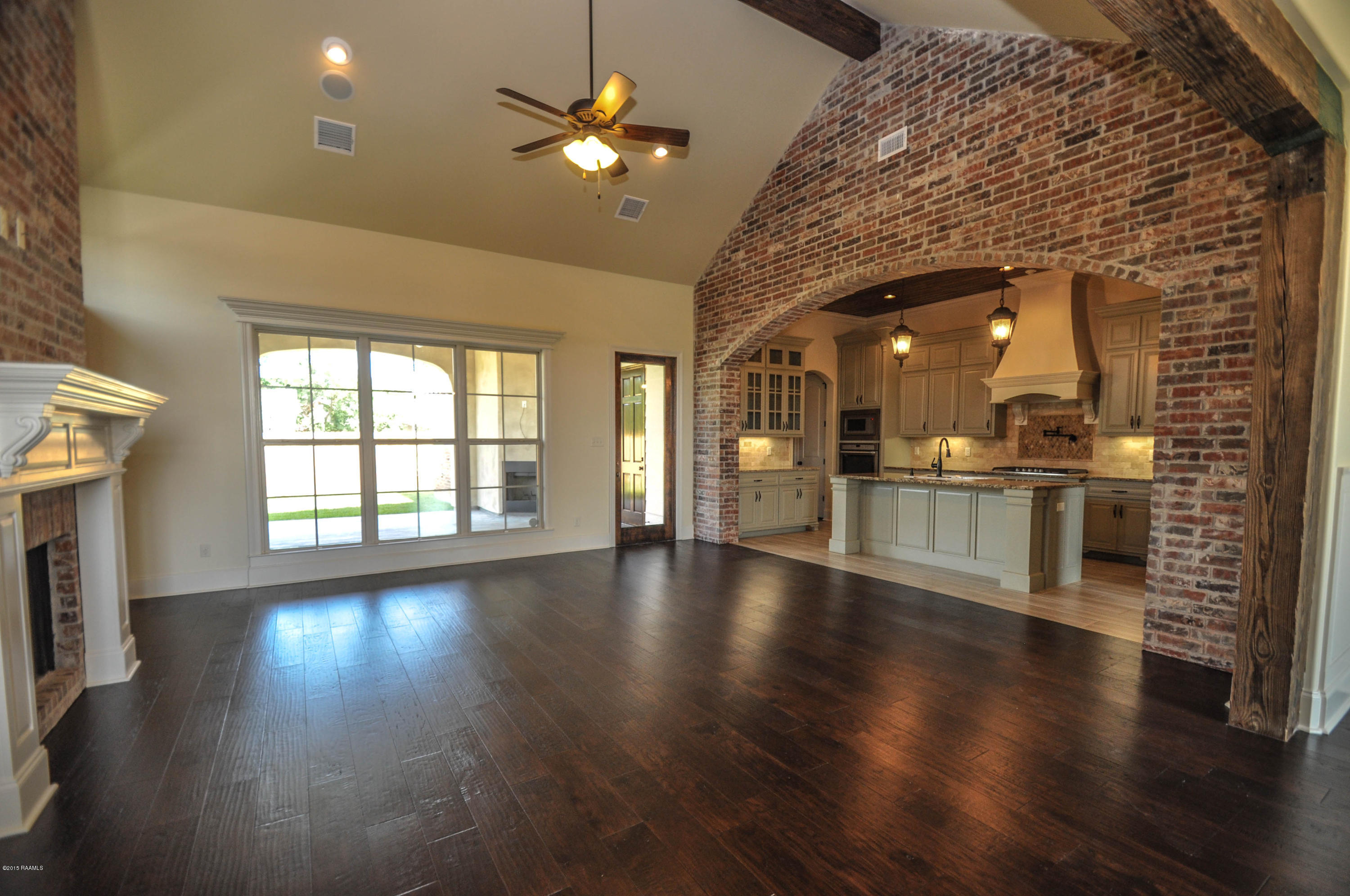 401 Habitat Ridge Broussard, LA 70518 - Photo 5 of 28 Living Room
