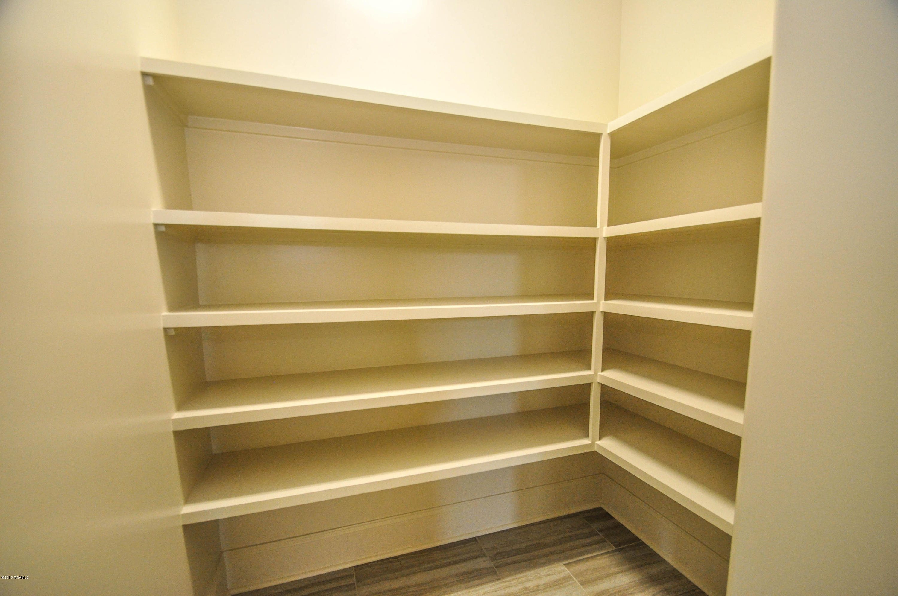 401 Habitat Ridge Broussard, LA 70518 - Photo 9 of 28 Pantry