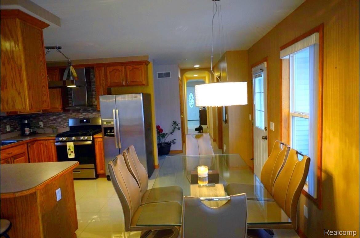 15318 Beech Daly Road Taylor, MI 48180 - Photo 19 of 70 IMG_9555.JPG