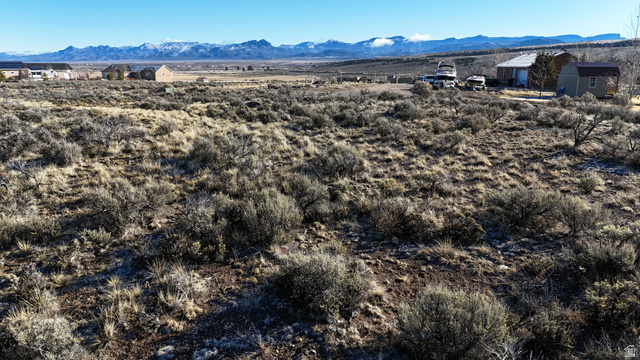 230 East D D Holw Road Panguitch, UT 84759 - Photo 17 of 37 View of mountain backdrop