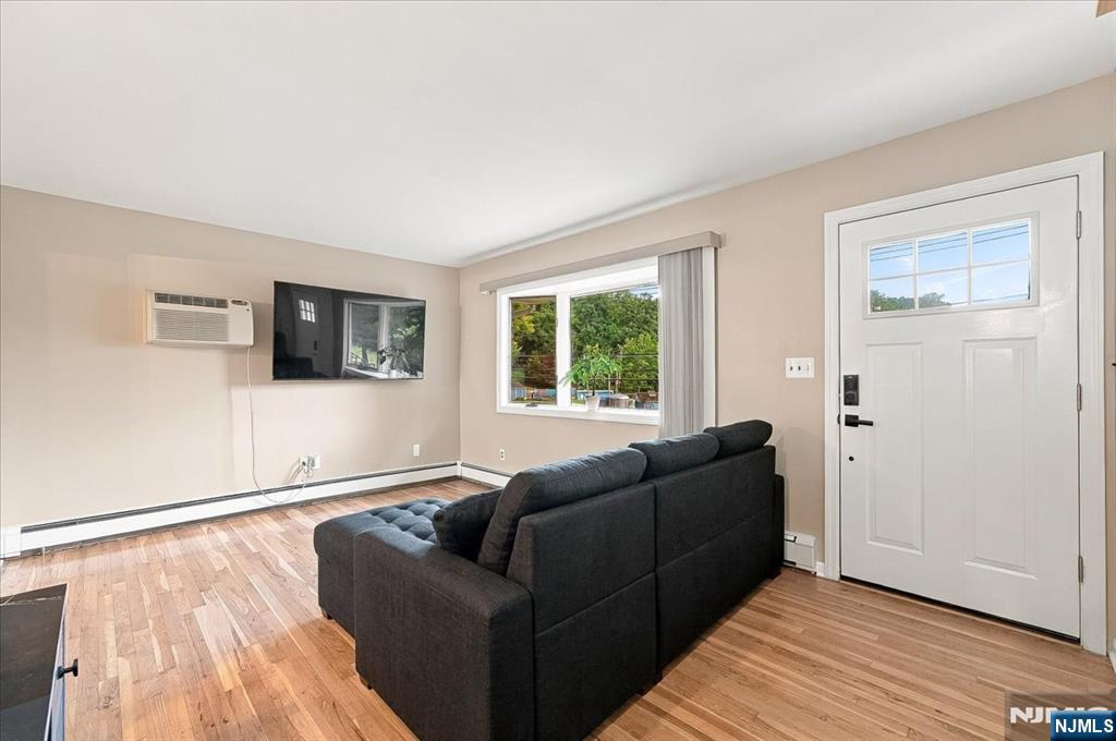 2 Crescent Road Hopatcong, NJ 07843 - Photo 7 of 50 Gallery Image 7