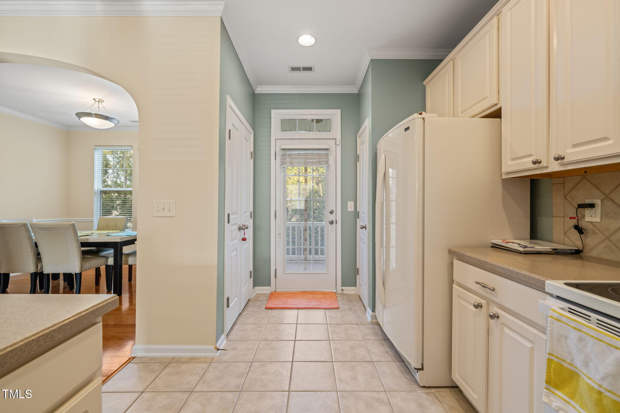 5923 Cameo Glass Way Raleigh, NC 27612 - Photo 12 of 37 12-web-or-mls-DSC04363