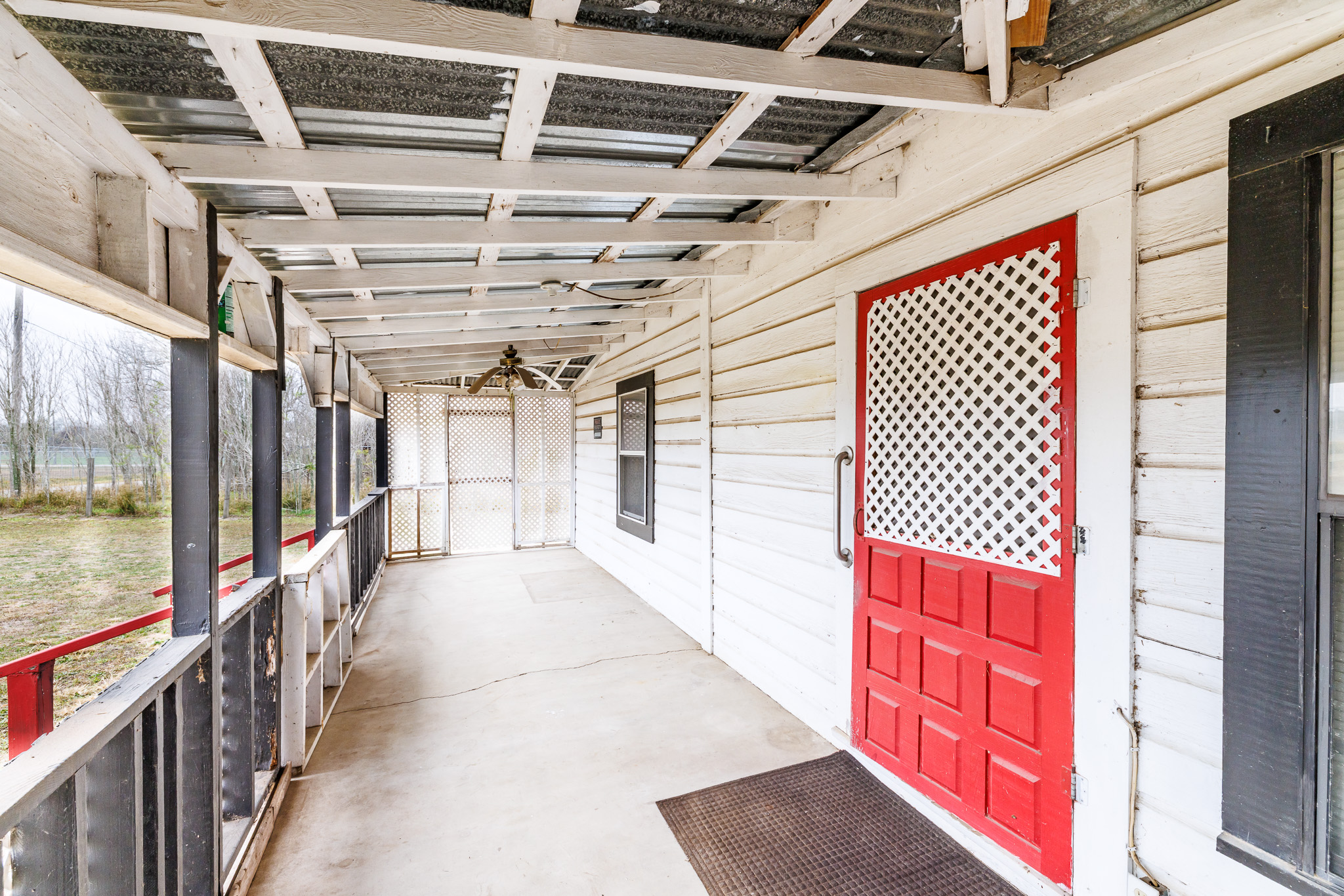 406 Carpenter Street Smiley, TX 78159 - Photo 7 of 17 a view of an entryway