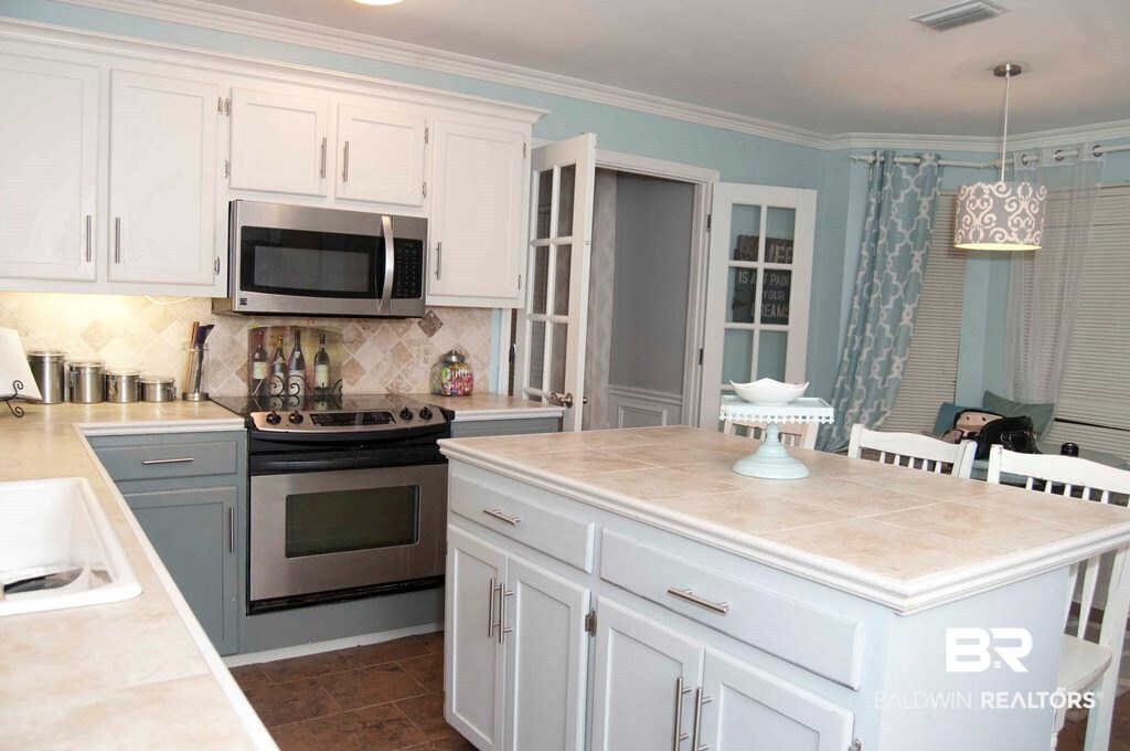 10930 Celeste Road Saraland, AL 36571 - Photo 13 of 40