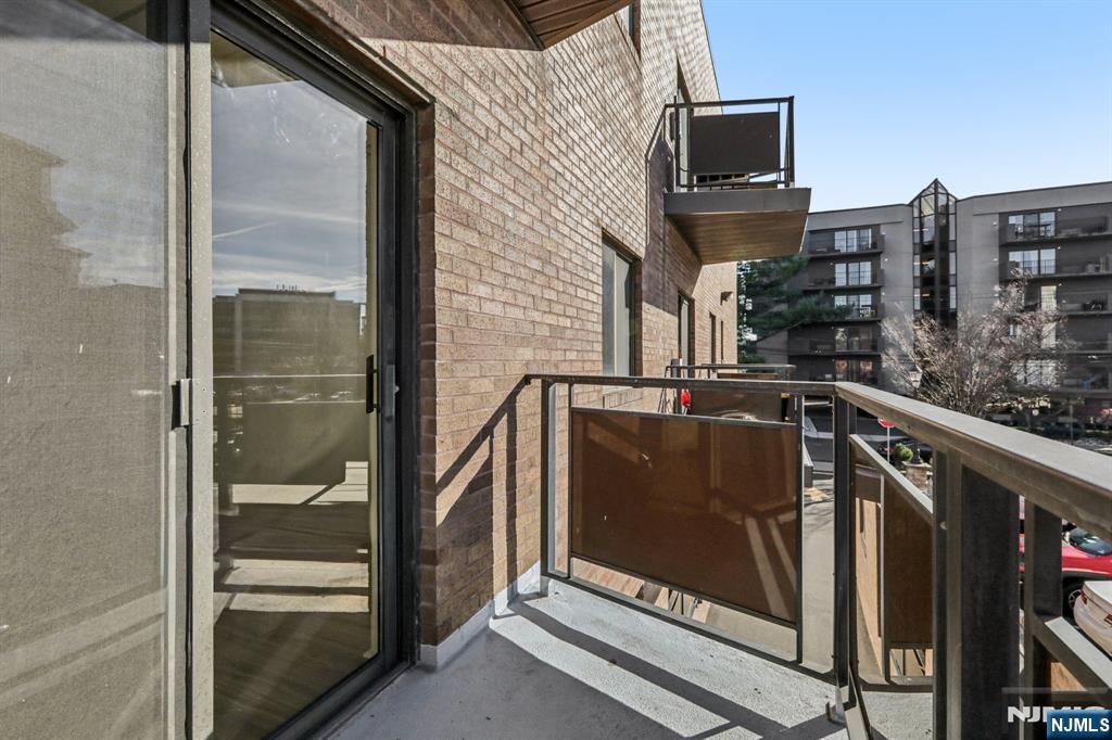 279 Clark Street, Unit A7 Hackensack, NJ 07601 - Photo 28 of 34