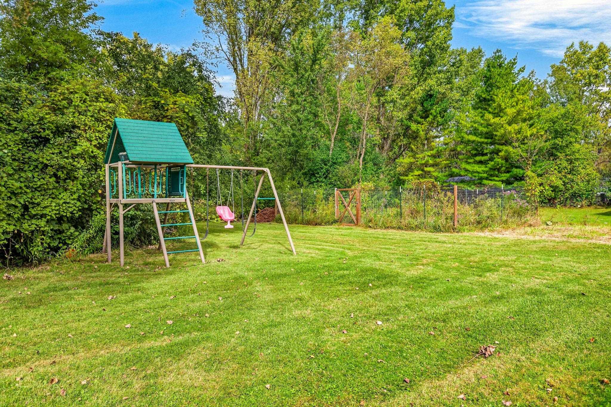 1730 West Edgewood Drive Appleton, WI 54913 - Photo 33 of 41 Gallery Image 33