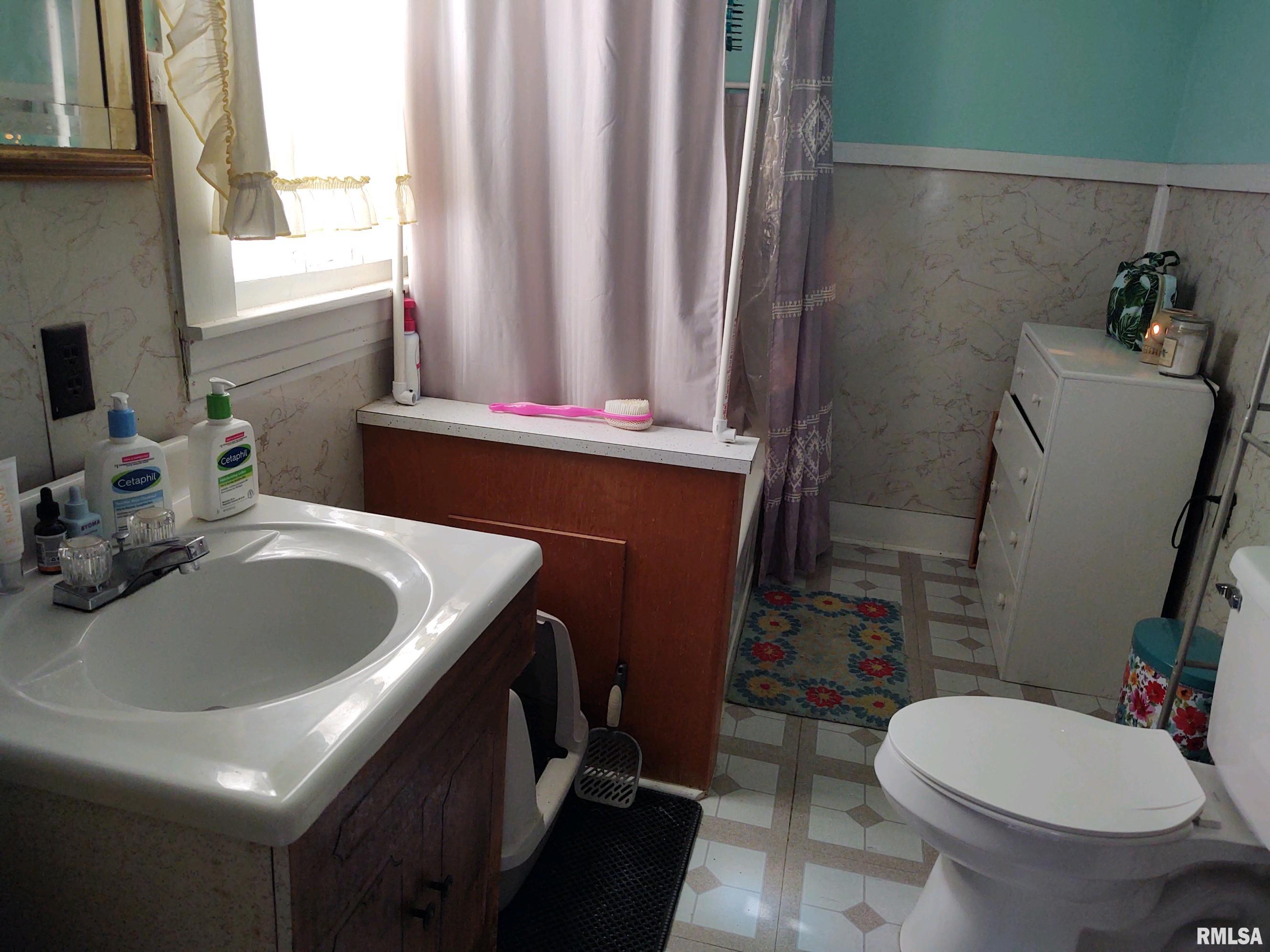 57 South Main Street Raleigh, IL 62977 - Photo 12 of 18 Gallery Image 12