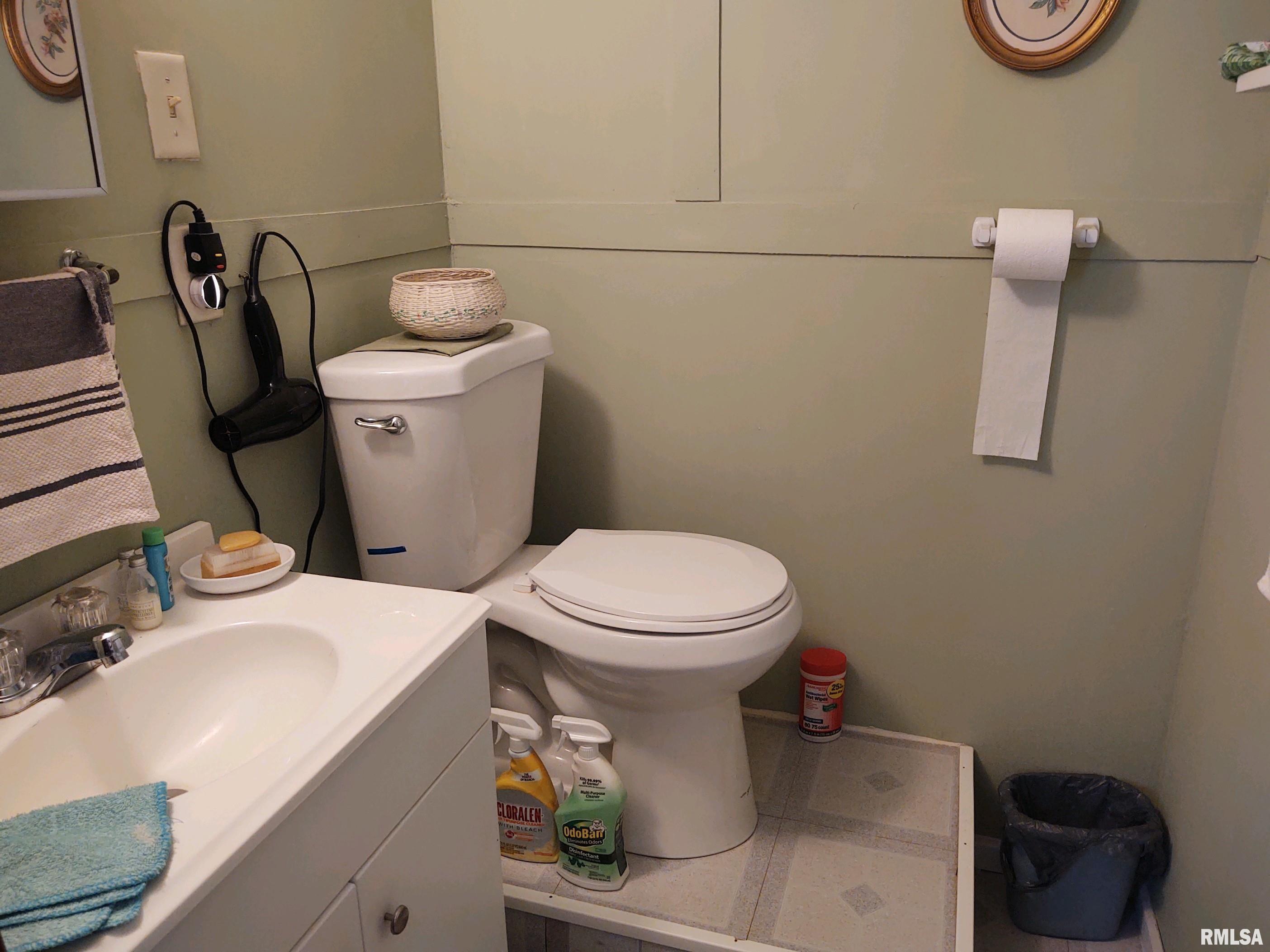 57 South Main Street Raleigh, IL 62977 - Photo 17 of 18 Gallery Image 17