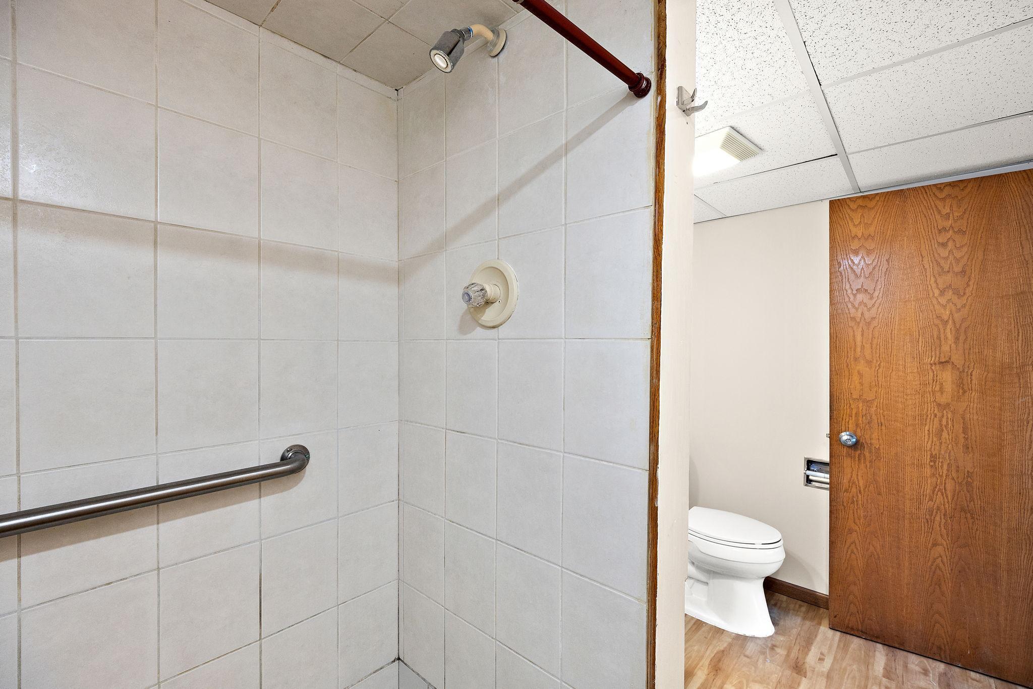 402 25th Street Southwest Rochester, MN 55902 - Photo 26 of 36