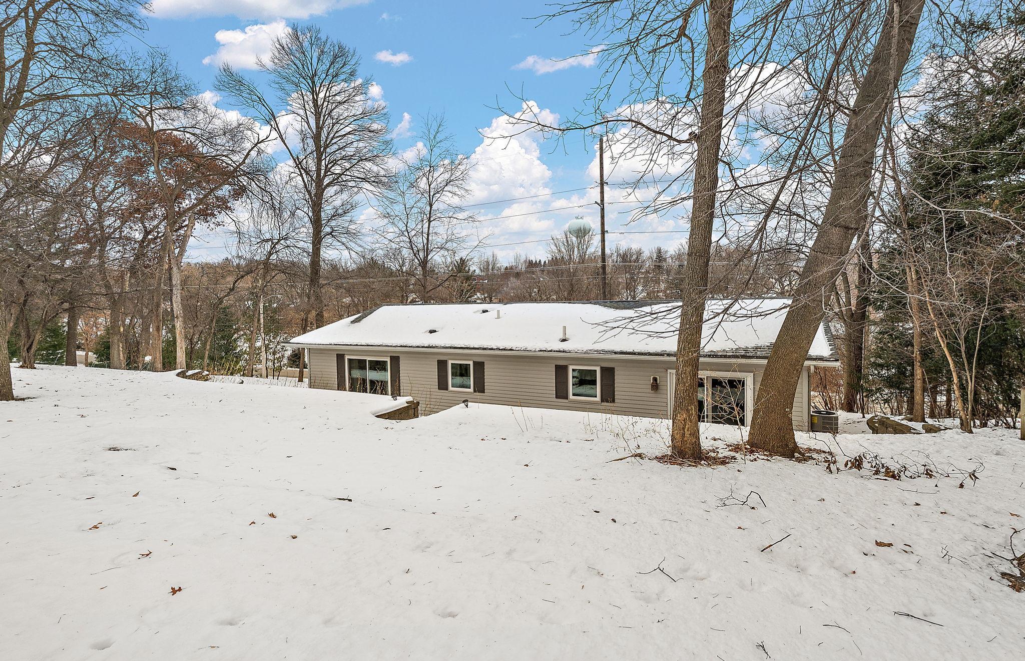 402 25th Street Southwest Rochester, MN 55902 - Photo 29 of 36