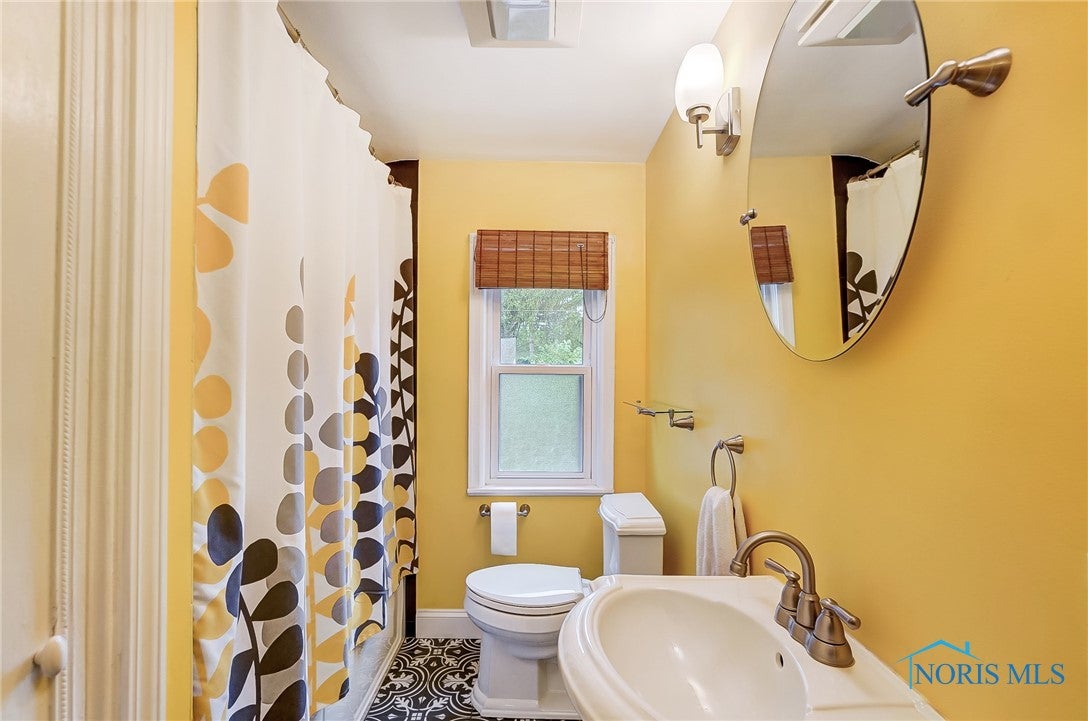 2803 Goddard Road Toledo, OH 43606 - Photo 25 of 29 Gallery Image 25