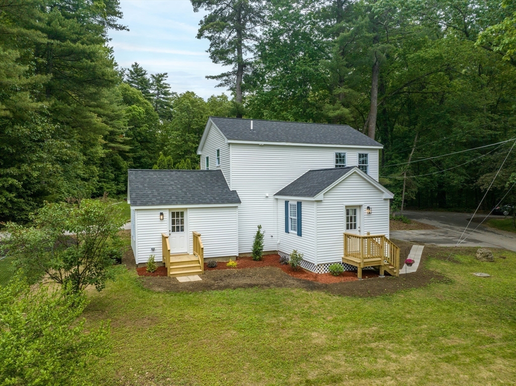 22 Mountain Brook Road Sturbridge, MA 01566 - Photo 3 of 38 Gallery Image 3