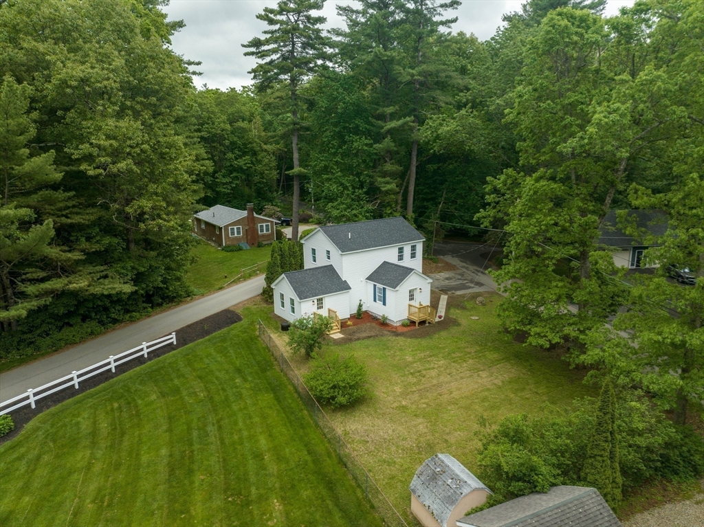 22 Mountain Brook Road Sturbridge, MA 01566 - Photo 5 of 38 Gallery Image 5