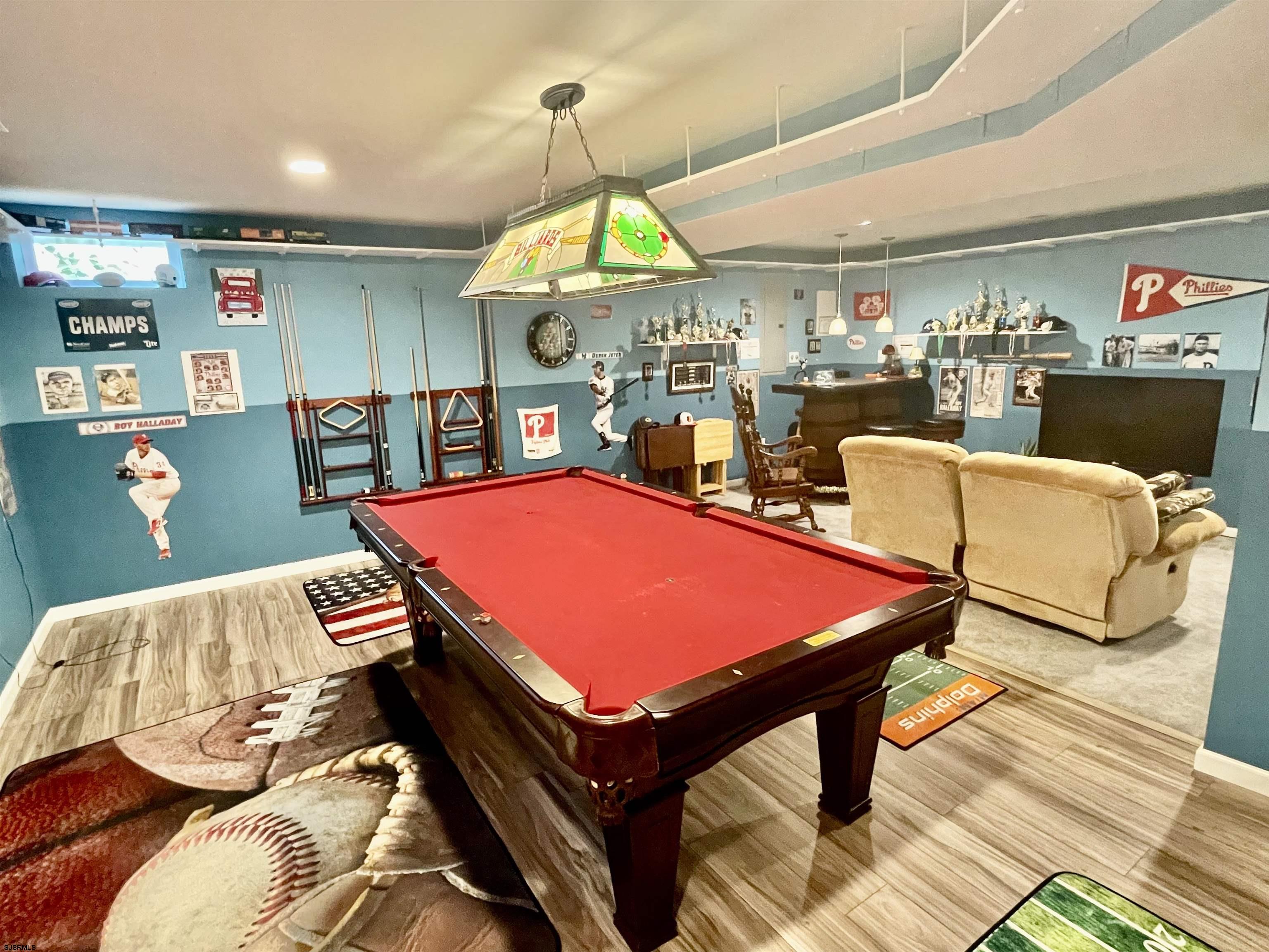 30 Cottage Road Egg Harbor Township, NJ 08234 - Photo 18 of 22 a room with furniture pool table and window