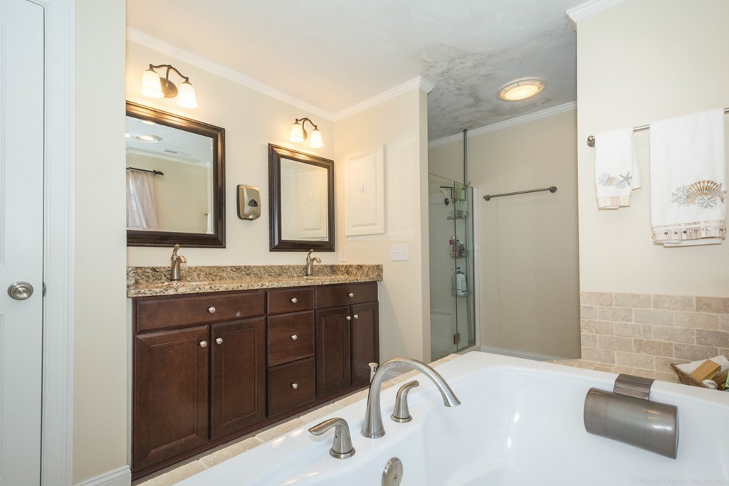 32 Maynard Road Sudbury, MA 01776 - Photo 12 of 26