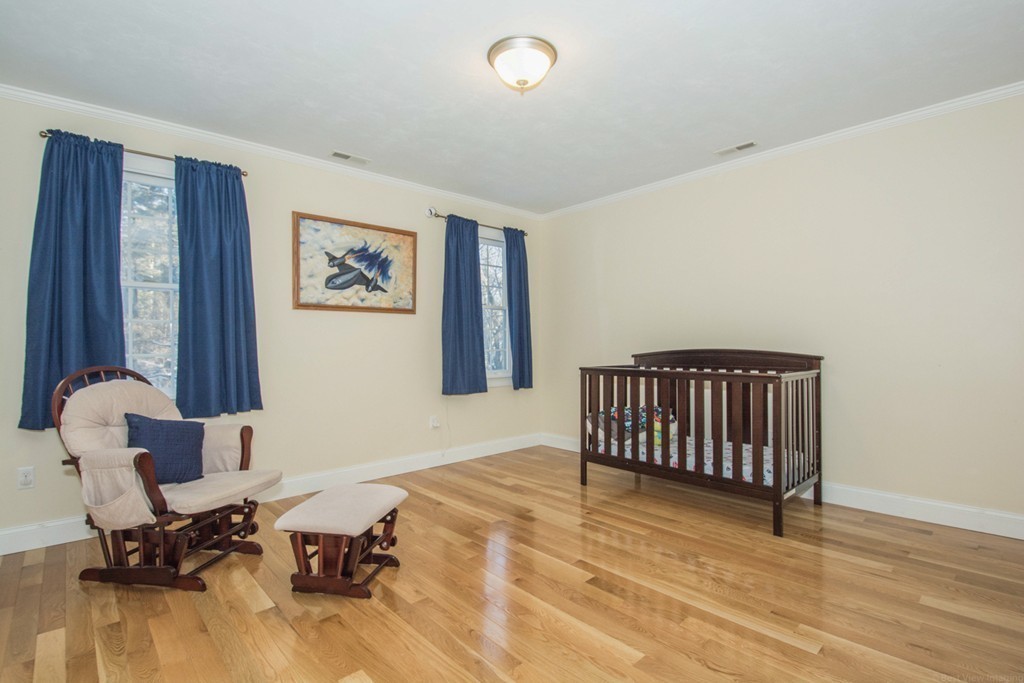 32 Maynard Road Sudbury, MA 01776 - Photo 17 of 26